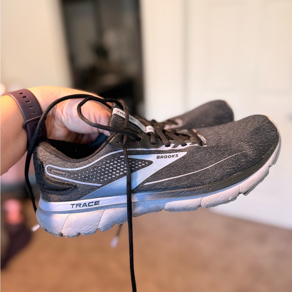 Brooks Trace Running Shoes - Black/lavender